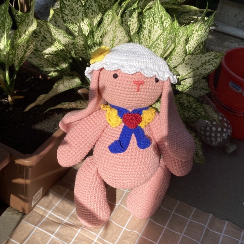 Thỏ len nhồi bông màu hồng phấn xinh xắn dễ thương