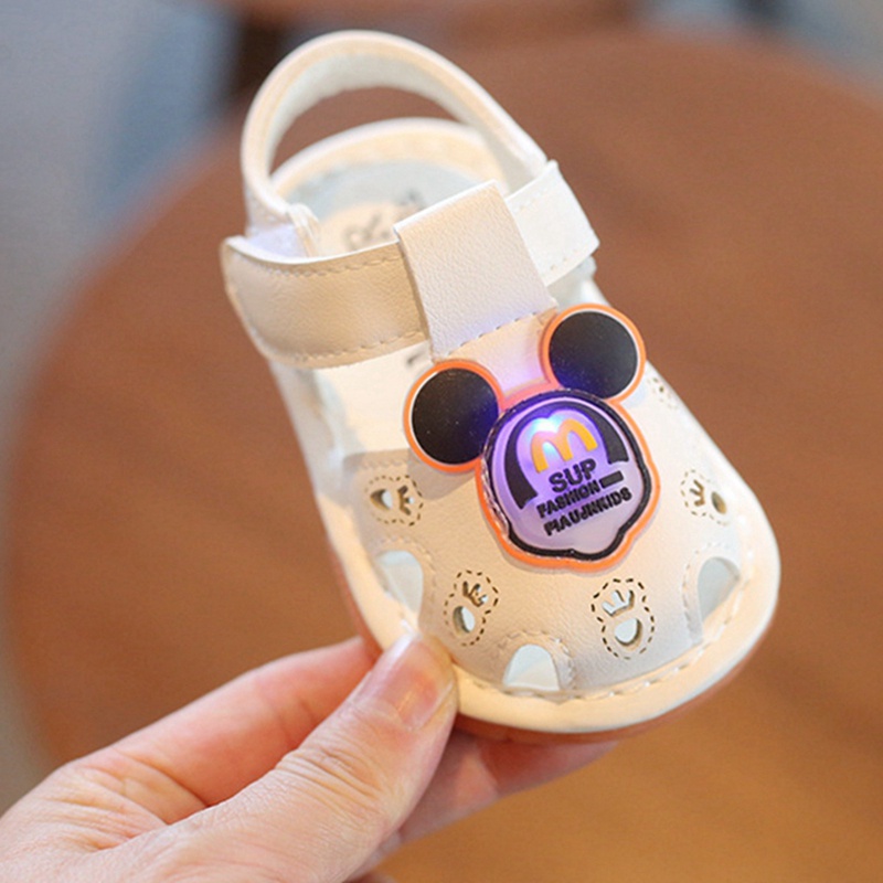 Giày Cao Su Tập Đi Có Đèn LED Hình Chuột Mickey Hoạt Hình Cho Bé 0-1 Tuổi