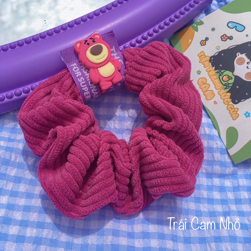 Dây cột tóc - scrunchies Gấu Dâu