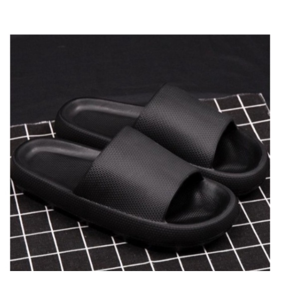 DÉP BÁNH MỲ SIÊU NHẸ NAM MÀU ĐEN ĐẾ CAO 4CM