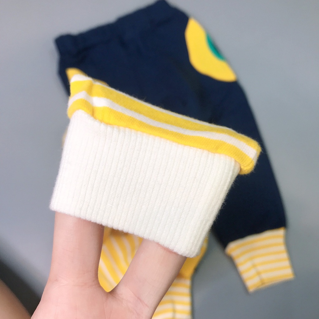 Bộ nỉ da cá Allo Lugh áo kẻ vàng quần xanh than Nga Fish B8NK5