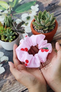 Cột tóc vải scrunchies in hình trái cây
