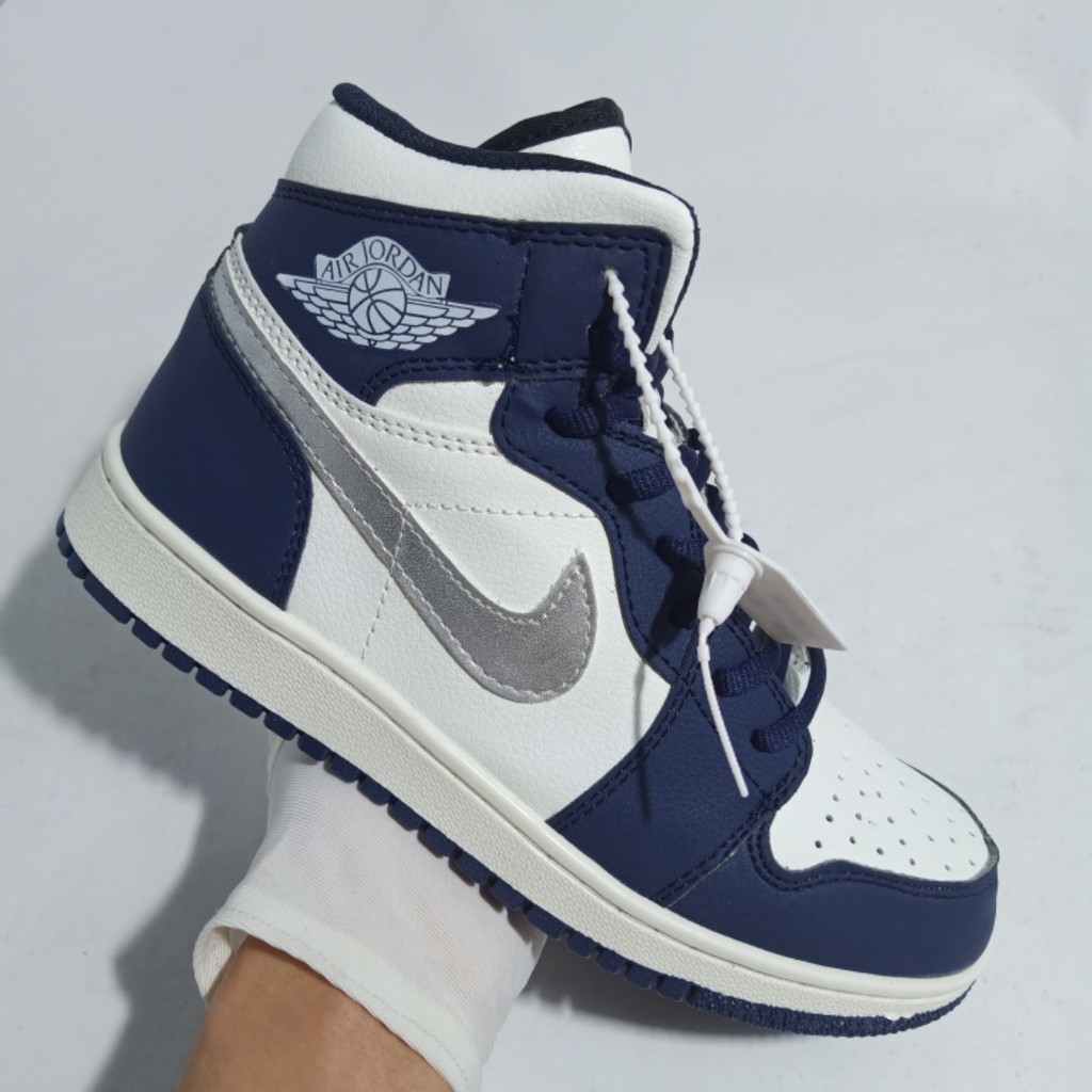 Giày Thể Thao Nam Nữ SneakerJordan Cổ Cao Jd 1 Cao Cổ Màu Xanh Navi Full SIze Nam Nữ [Hàng Cao Cấp - Fill Bill Box]