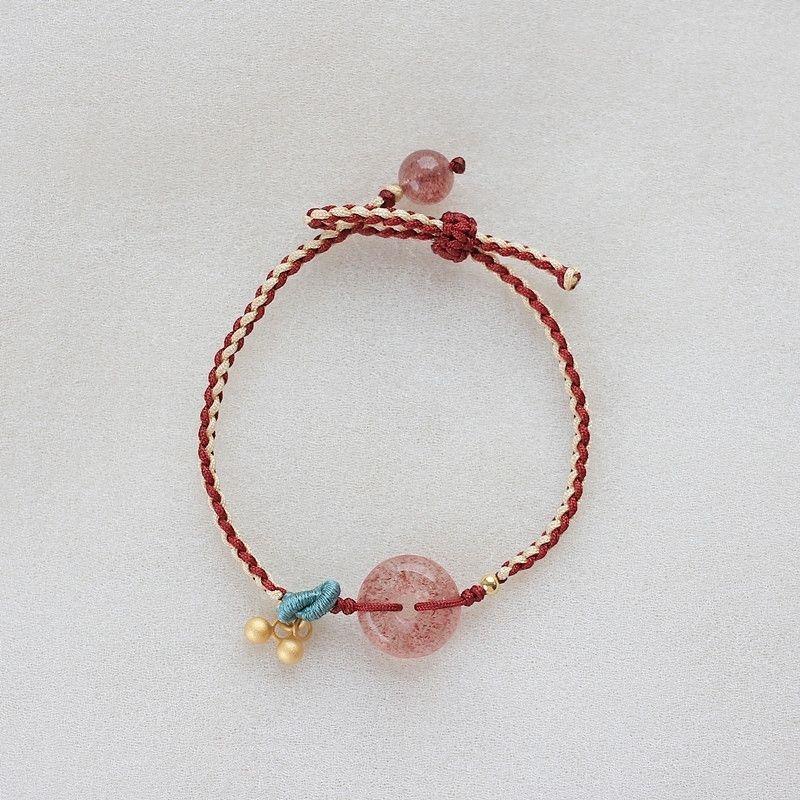 [New Summer] strawberry Crystal natural safety buckle bracelet hand-woven lucky hand color matching ins female trendy gift peach blossom | BigBuy360 - bigbuy360.vn