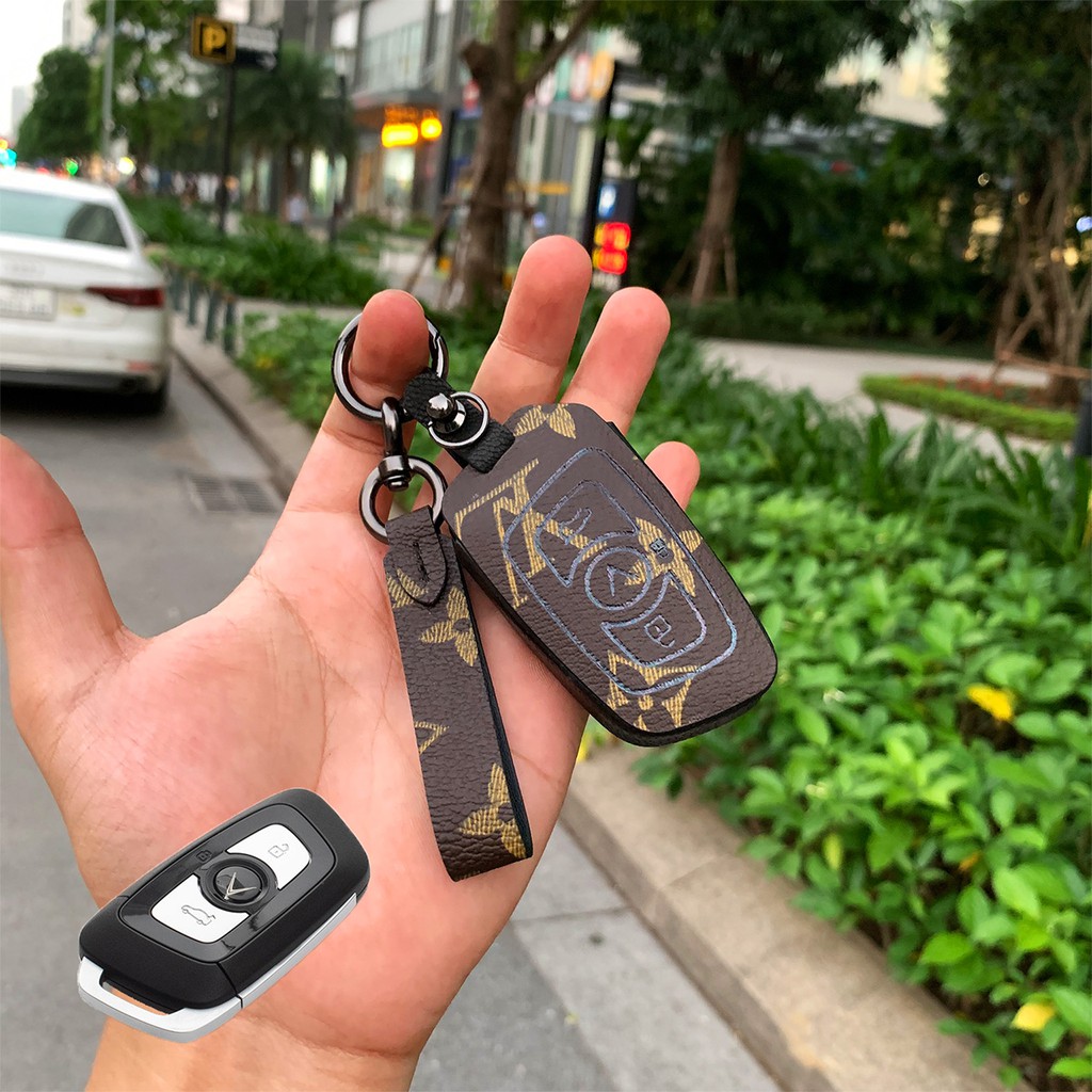 Đựng smartkey Vinfast Lux A Lux SA handmade da thật VLV AD có tay cầm