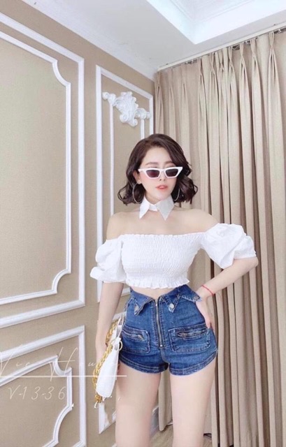 Áo nhún bẹt vai tay phồng kèm cổ sơ mi