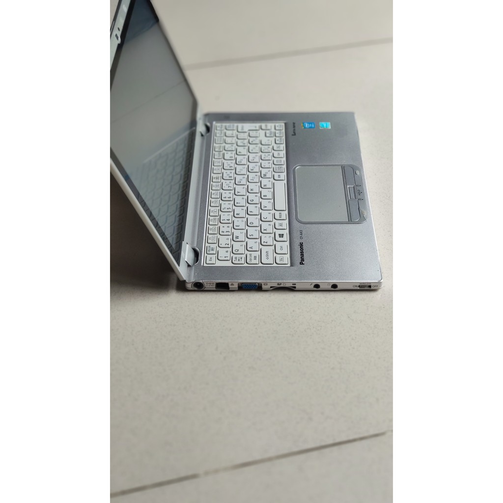 Laptop Panasonic CF-AX3 màn hình cảm ứng 11.6 inch Full HD xoay 360 độ 4GB RAM 128GB SSD Core i5-4200U - Likenew 98%