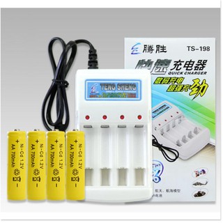 Sạc Pin Cho Pin Sạc AA và AAA (Kèm 04 Viên Pin AA 700mAh)