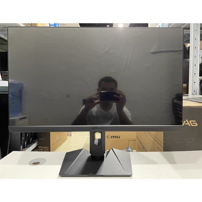 Màn hình chơi game MSI Optix MAG274QRF-QD 27 inch IPS không viền 2K / 165HZ 99%