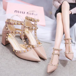 Giày valentino đẹp gót vuông (Sẵn màu da size 36)