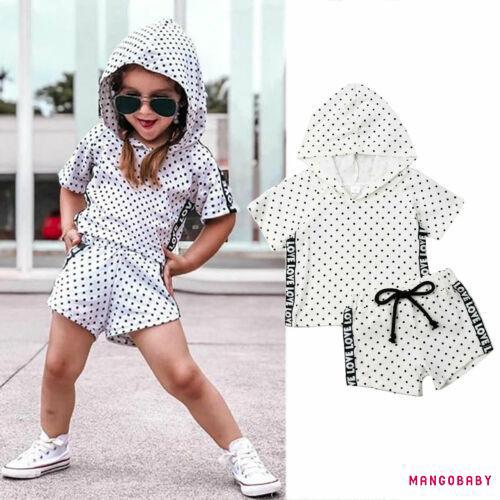 Bộ áo liền quần dễ thương cho bé gái