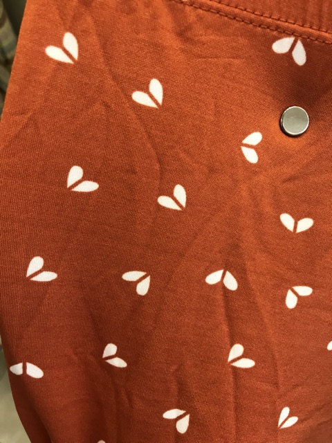 Bikini hoa nhí đi biển cực xinhh🌼🏝 | BigBuy360 - bigbuy360.vn