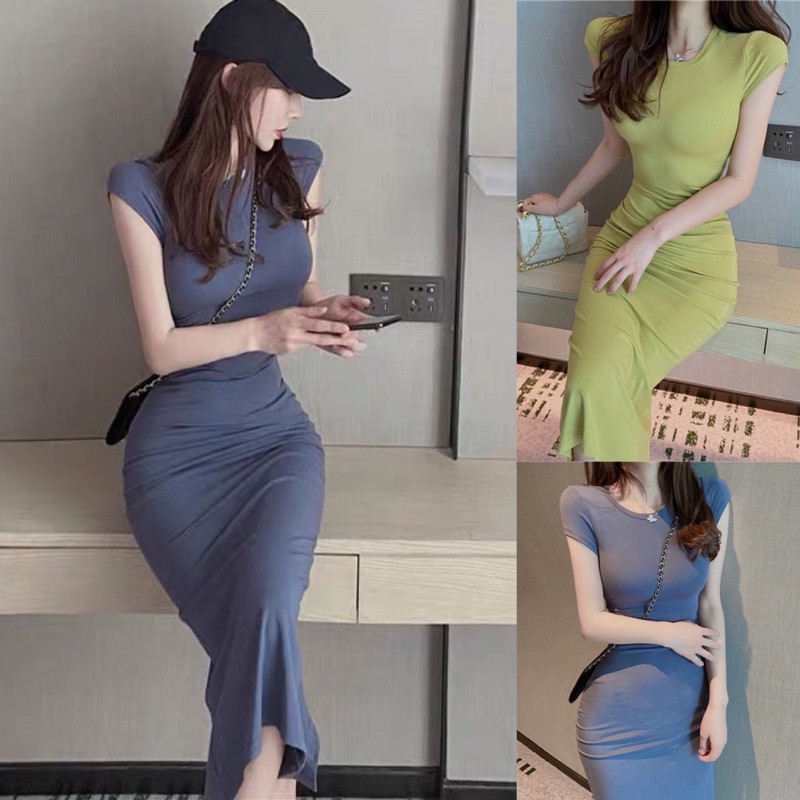 Váy body xẻ sau tay ngắn. Đầm thun ôm body cá tính