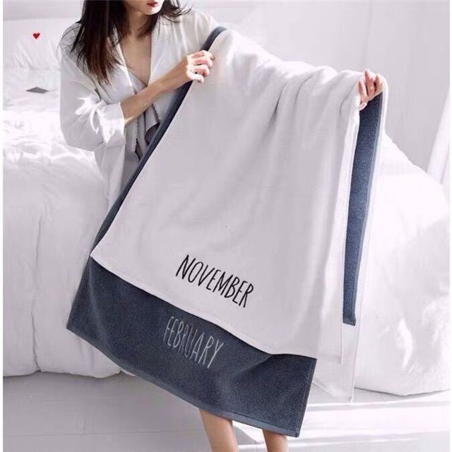Khăn Tăm Thêu Logo 12 Tháng [Size 70x40CM], Chất Khăn Bông Mềm Mịn Thấm Hút Tốt