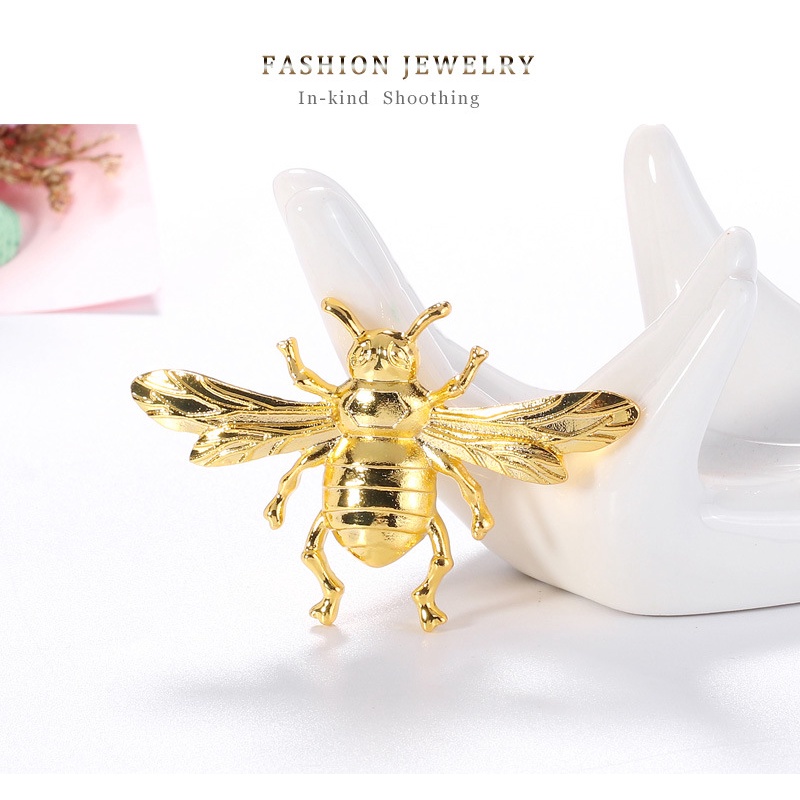Ghim Cài Áo Hình Chú Ong Bằng Đồng Thau Màu Sắc Chất Lượng Cao