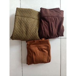 3 áo khách đặt