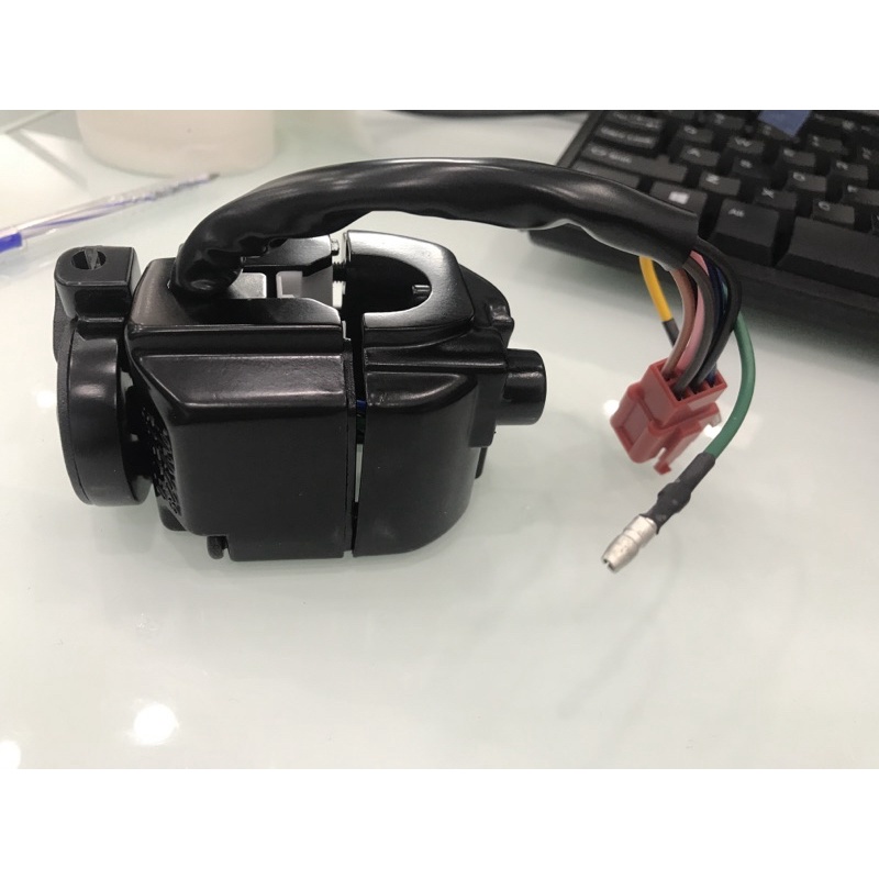Cụm công tắc tay lái chính hãng Yamaha -Yamaha Town Hương Quỳnh