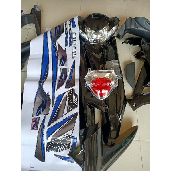 Dàn áo sirius màu đen gắn xe 100 và 110 tặng kèm pha đèn ,đèn lái,ốc áovà tem xe đặc biệt như hình mẫu😍 giá rẻ sinh viên