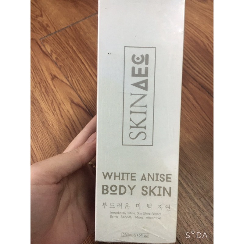 Kem ủ trắng toàn thân skin aec