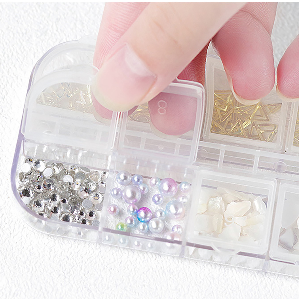 [Hàng mới về] Hộp phụ kiện đính móng trang trí nghệ thuật 3d 12 ngăn