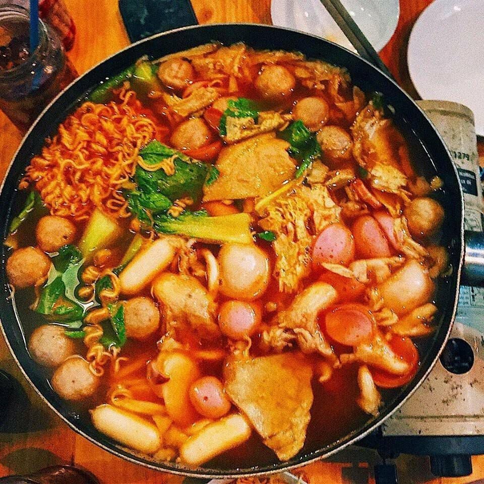 Sốt nấu tokbokki Beksul nhập khẩu Hàn Quốc gói 150g