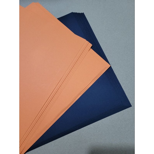 Bìa màu đen và cam khổ to - 60x84cm