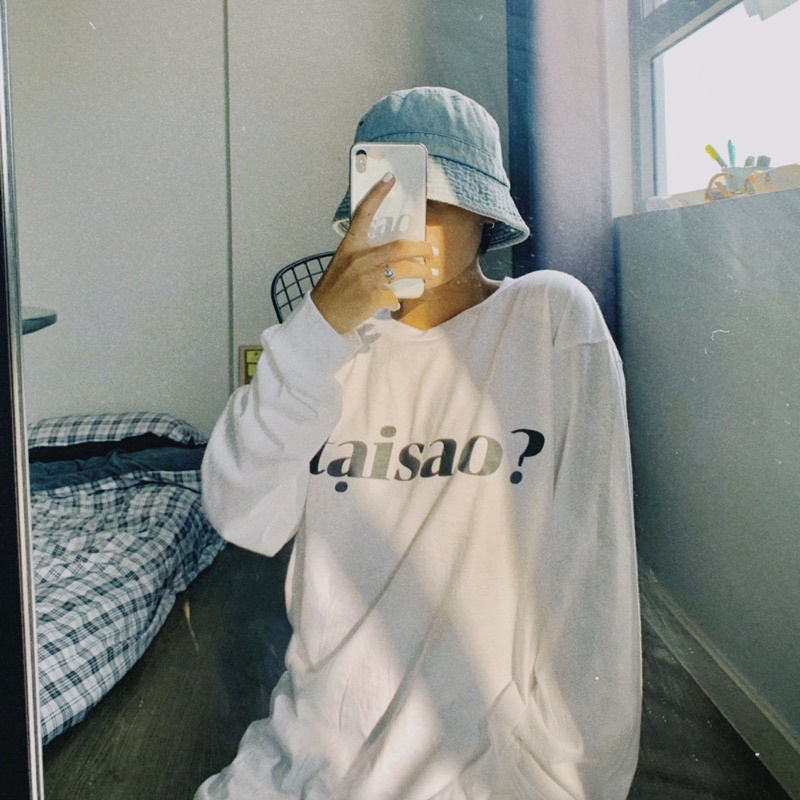 Long Sleeve Tee "Tại sao" - Tinderella.official