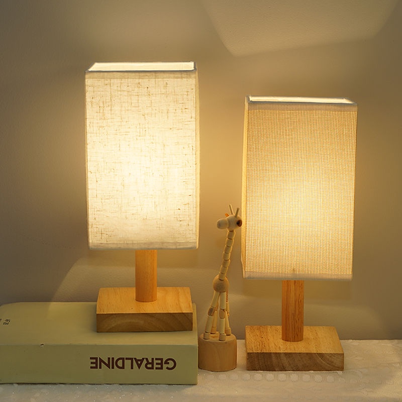 Đèn Ngủ Để Bàn Màu Sắc Ấm Áp Đơn Giản Hiện Đại