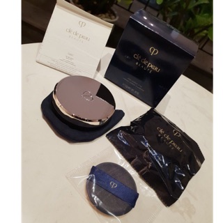 Phấn Nước Cle De Peau Beaute tặng kèm 1 lõi