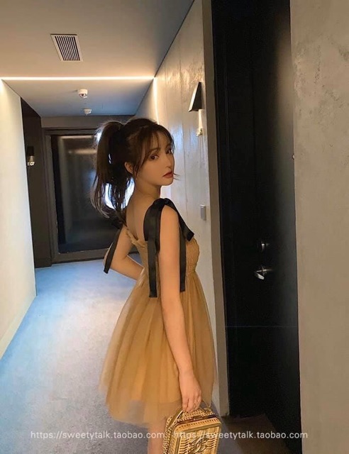 Đầm lưới công chúa 2 dây ruy băng form ngắn che quần đùi | BigBuy360 - bigbuy360.vn