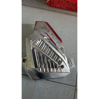 Ốp quạt gió mạ crom cho xe vario 2018