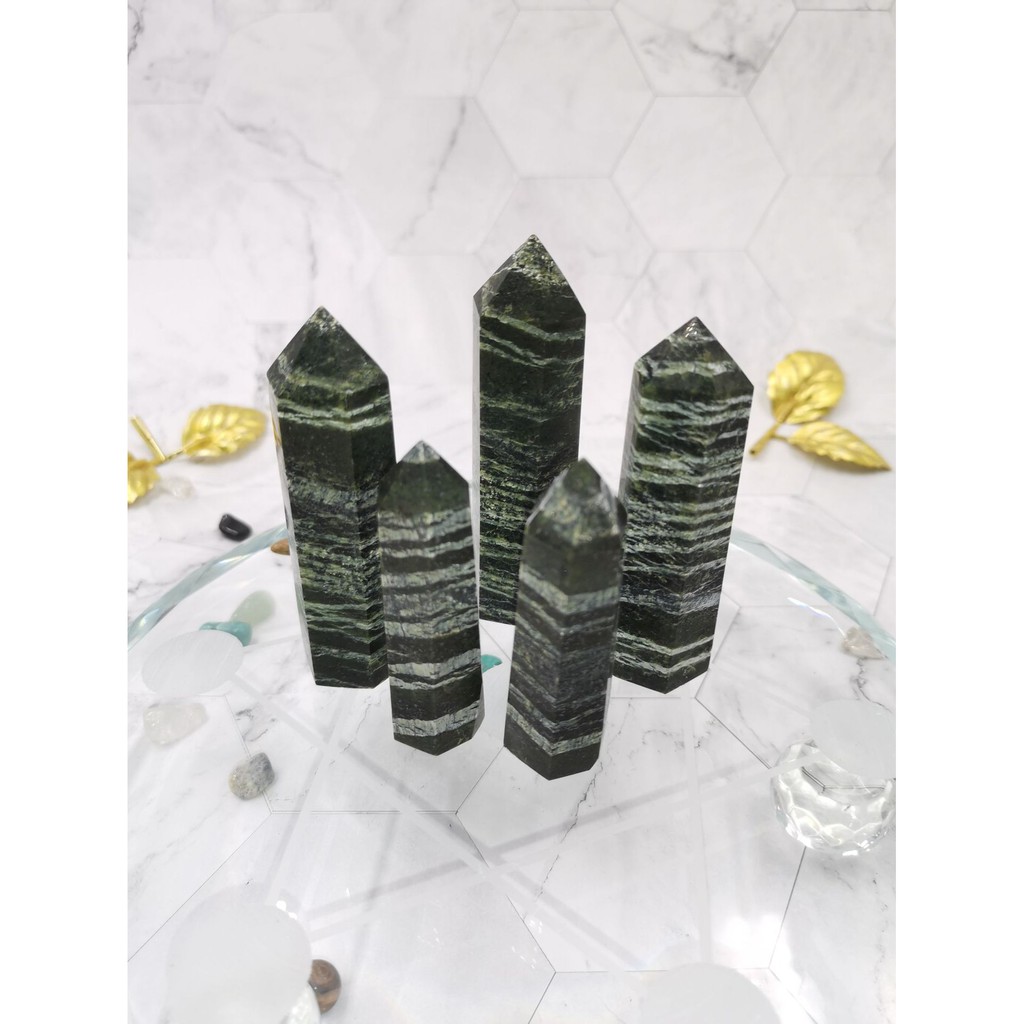 Đá trụ thanh tẩy Green class Horse