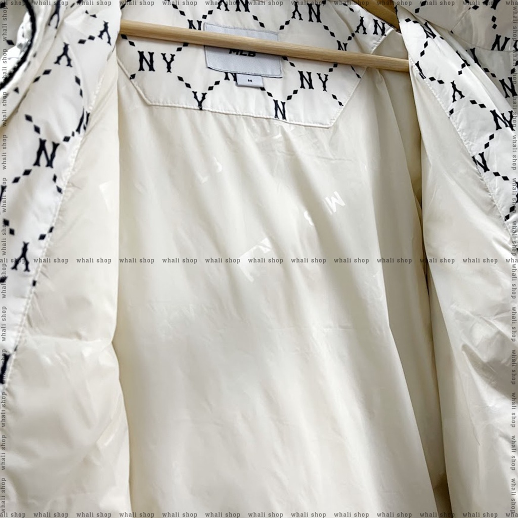 Áo khoác phao tay dài phối mũ MLB Monogram Diamond