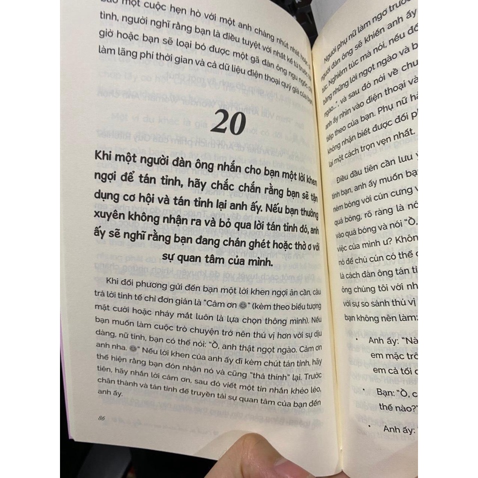 Sách - Crush ơi anh muốn em của hay tự đổ ( Bizbooks )