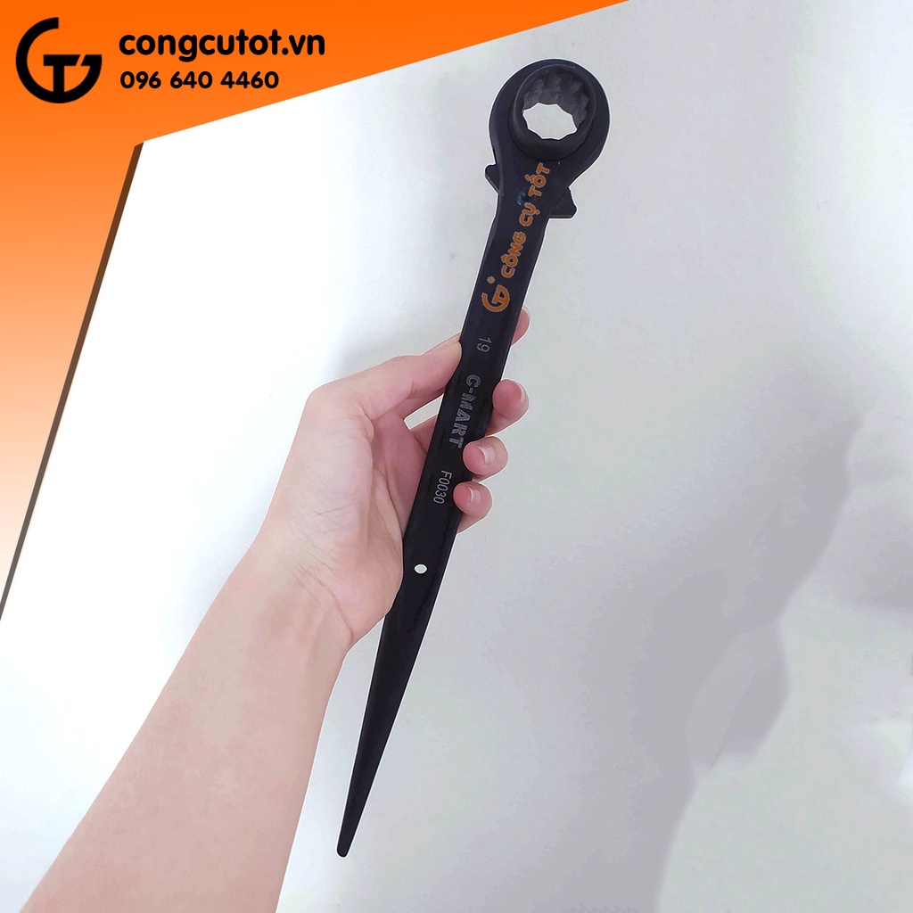 Cờ lê đuôi chuột số 19 và 24mm C-Mart