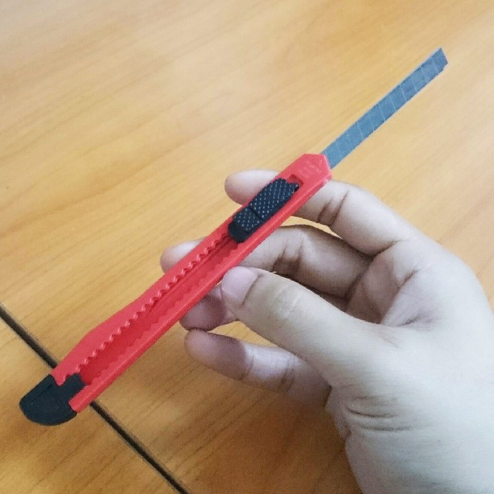 Sỉ 10 dao làm mỹ thuật loại nhỏ dùng cho học sinh cắt dán giá rẻ