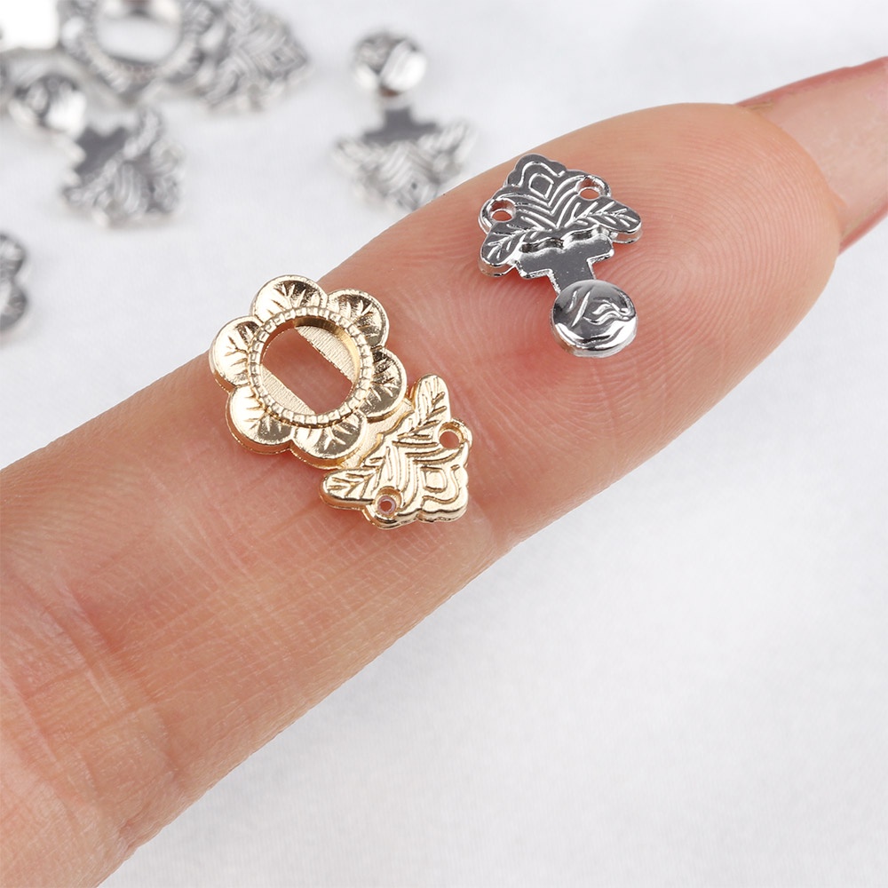 ROW 10 Sets 3 Colors Doll Bags Buckles Mini Ultra-small Shoes Accessories Belt Buckle 18mm Parts Newest Metal Diy Dolls Buttons/Multicolor