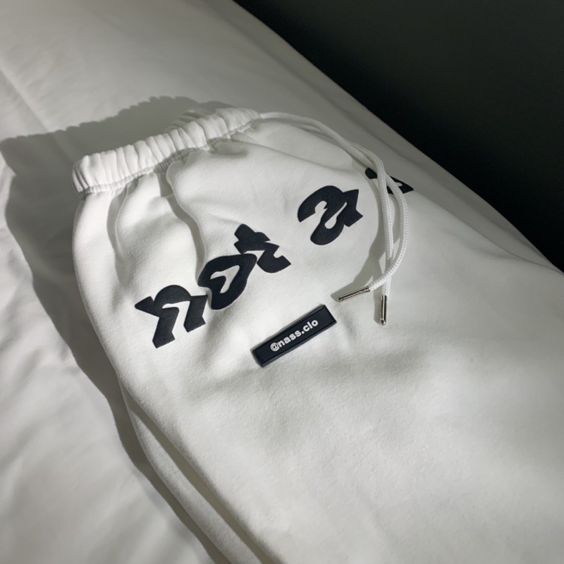 Quần dài jogger nỉ bông ống đứng Nass (𝐎𝐍𝐄-𝐒𝐈𝐃𝐄𝐃 𝐏𝐀𝐍𝐓𝐒)