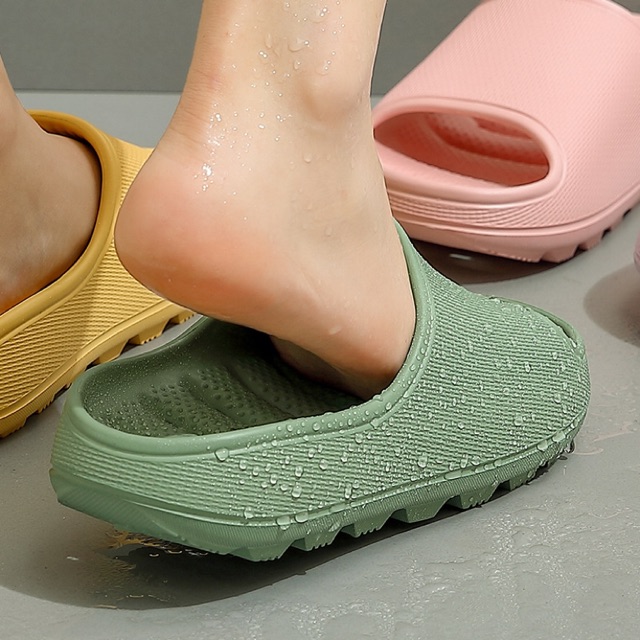 Dép Quai Ngang Nam Nữ Unisex Siêu Êm Siêu Nhẹ Đế Cao 5cm Cao Su Non Cao Cấp