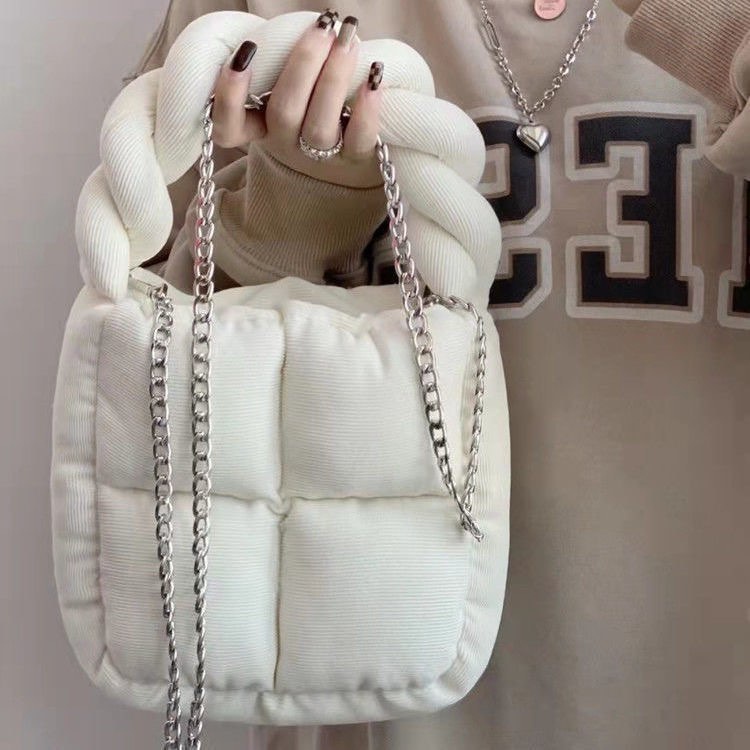 Túi phao béo hot 2022