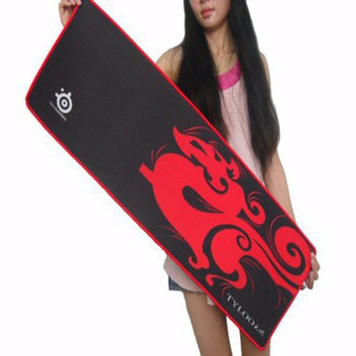 Lót chuột to chuyên game