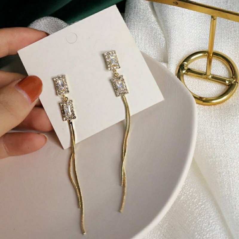 Bông Tai Hình Chữ Nhật Đính Đá Zircon Thanh Lịch