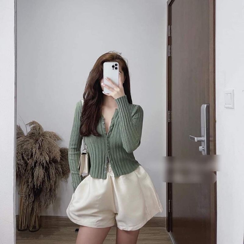 Áo len nữ dài tay cổ tròn trơn cài khuy hàng QC