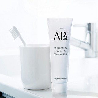 Kem đánh răng trắng sáng AP24 Whitening Fluoride Toothpaste