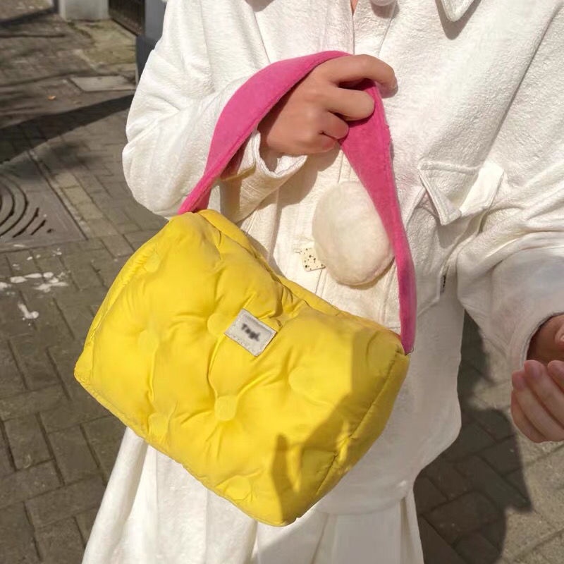 TAGI spring niche design cheese down jacket square bag fashion trend underarm bag omelet bag