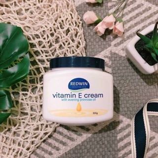 Kem dưỡng da Redwin Vitamin E cream - 300gr