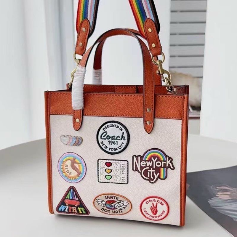 TÚI COACH FIELD TOTE 22 HỌA TIẾT SIÊU ĐẸP