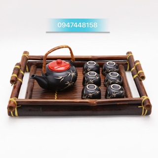 Bộ ấm chén Bát Tràng kèm khay tre - lòng chén đỏ