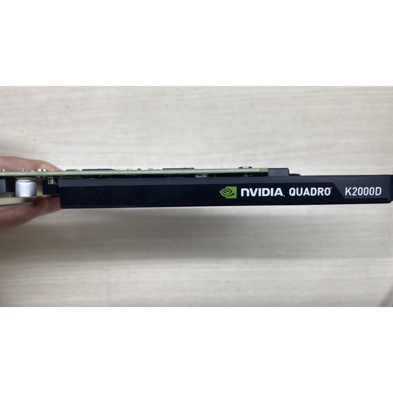 Card màn hình chuyên đồ hoạ Quadro K2000D, 4000, 5000