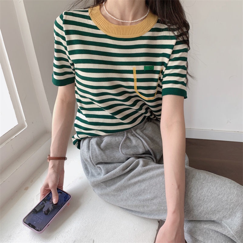 Áo Sweater Dệt Kim Phối Màu Tương Phản Có Túi Nhỏ Họa Tiết Kẻ Sọc Màu Tương Phản Phong Cách Hàn Quốc Mới